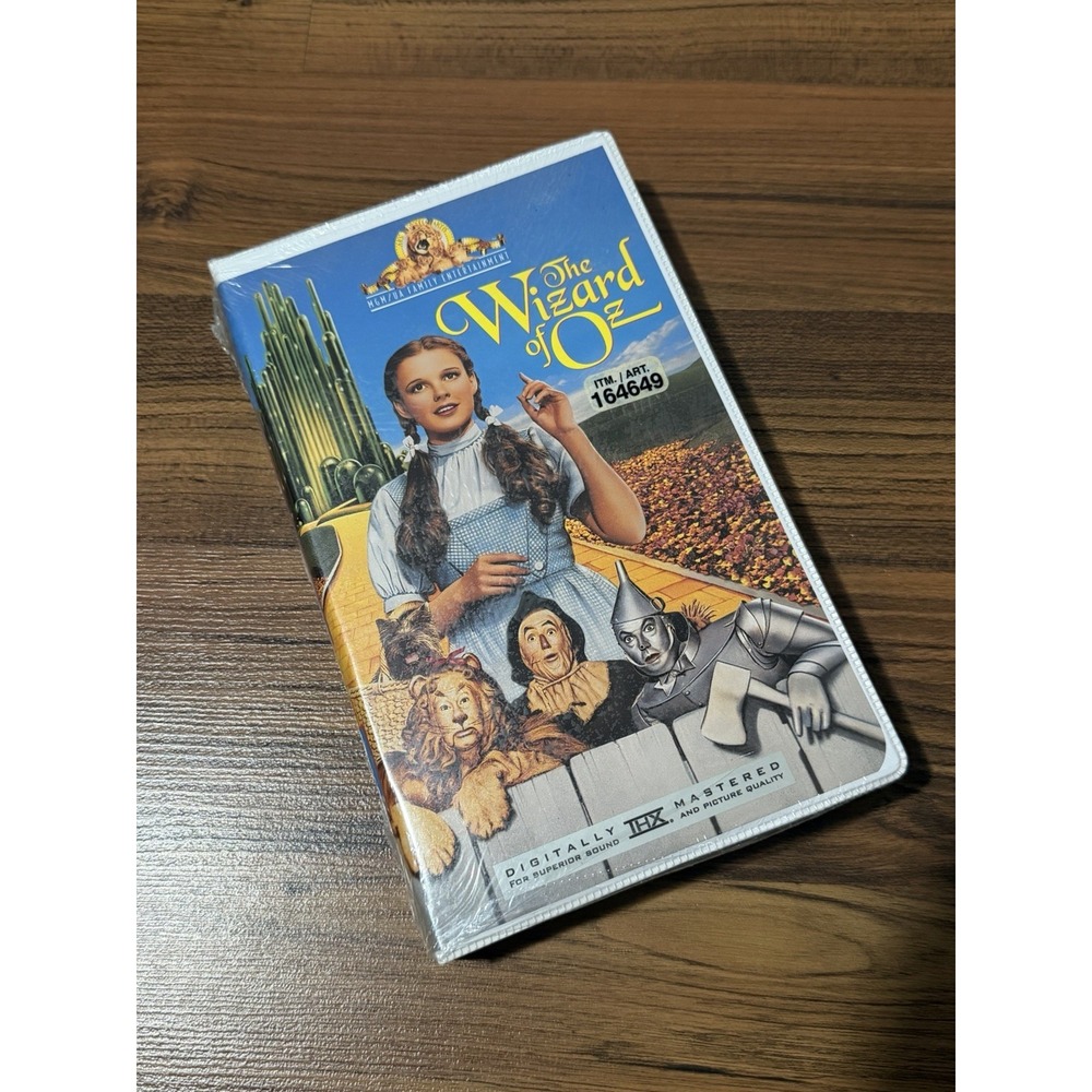 The Wizard Of Oz 1939 VHS Clamshell Digital Master 1996 MGM Tested Good